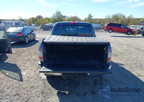 2014 Toyota Tacoma Base V6 from USA, damaged, VIN 3TMLU4EN4EM135922